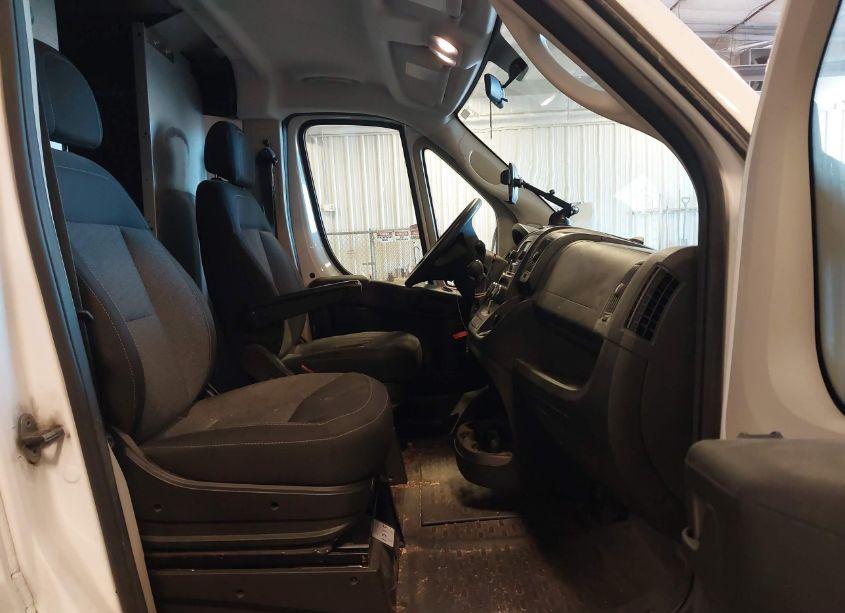 Photo 5 of 2019 Ram Promaster 1500 LOW ROOF 118 WB (VIN 3C6TRVNG7KE544020)