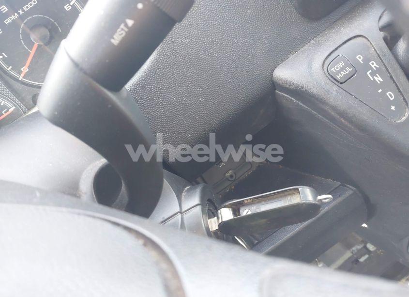 Photo 11 of 2016 Ram Promaster 2500 WINDOW VAN HIGH ROOF (VIN 3C6TRVPG8GE109270)