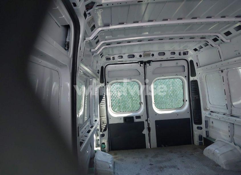 Photo 8 of 2016 Ram Promaster 2500 WINDOW VAN HIGH ROOF (VIN 3C6TRVPG8GE109270)