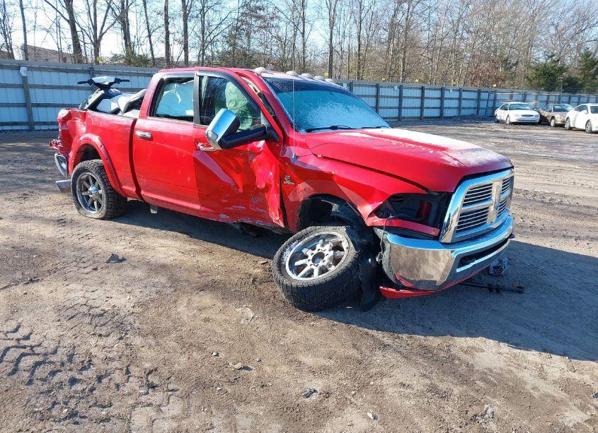 2012 Ram 2500 SLT (VIN 3C6UD5DL5CG335818) main photo