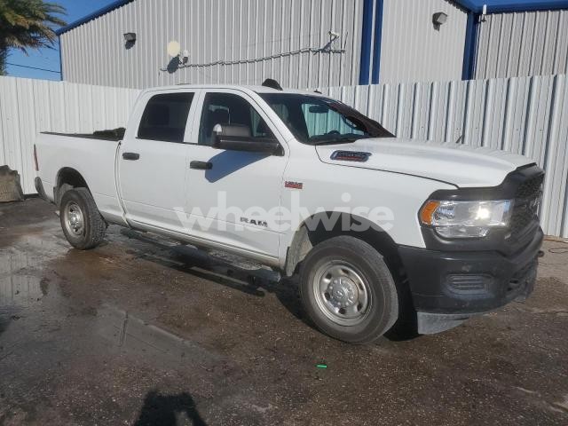 Photo 4 of 2022 RAM 2500 TRADESMAN (VIN 3C6UR4CJ5NG365108)