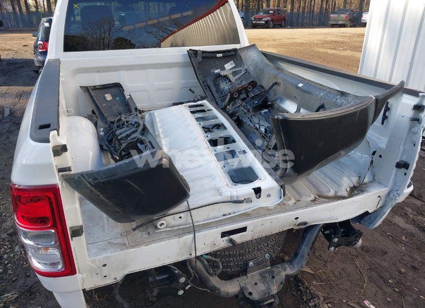 Photo 12 of 2024 Ram 2500 TRADESMAN 4X2 6'4 BOX (VIN 3C6UR4CJ5RG210774)