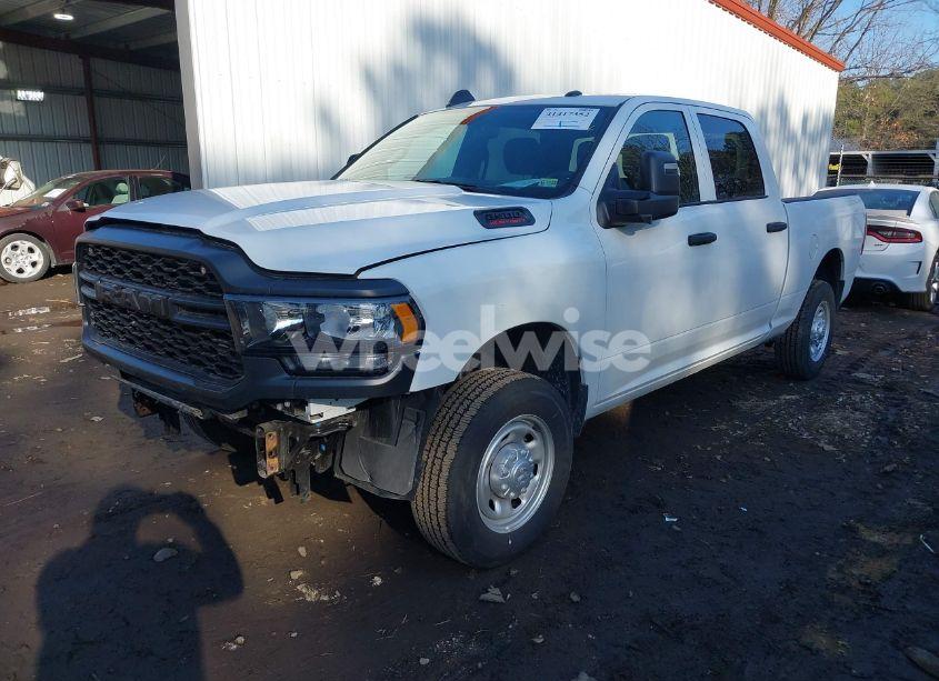 Photo 2 of 2024 Ram 2500 TRADESMAN 4X2 6'4 BOX (VIN 3C6UR4CJ5RG210774)