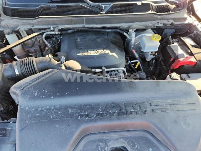 Photo 3 of 2022 RAM 2500 TRADESMAN (VIN 3C6UR4CJ8NG365118)