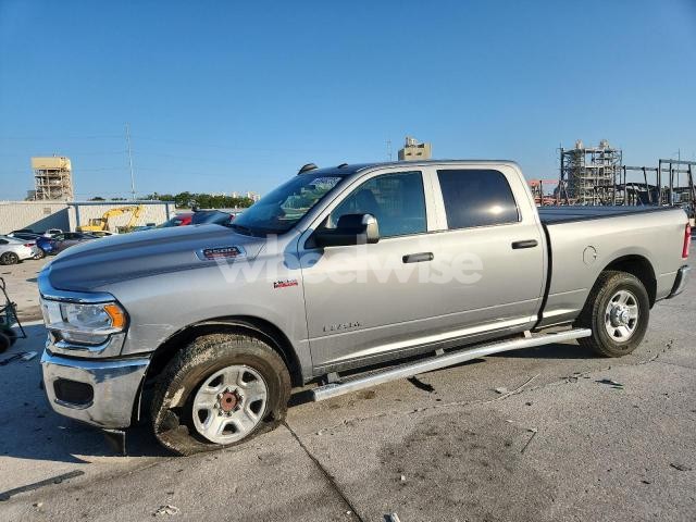 Photo 5 of 2022 RAM 2500 TRADESMAN (VIN 3C6UR4CJ8NG365118)
