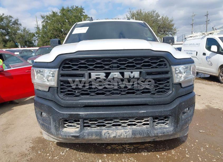 Photo 12 of 2019 Ram 2500 TRADESMAN 4X2 8' BOX (VIN 3C6UR4HJ0KG603838)