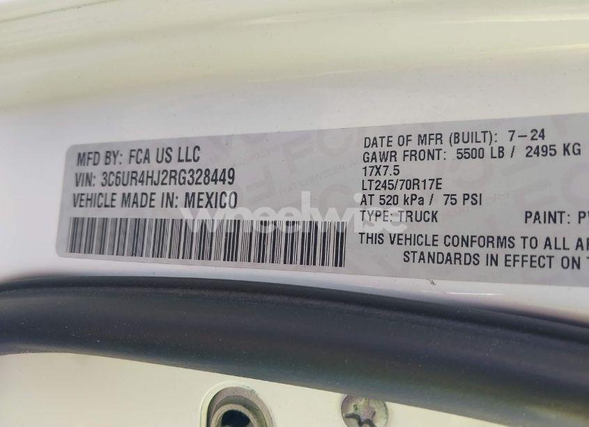 Photo 9 of 2024 Ram 2500 (VIN 3C6UR4HJ2RG328449)