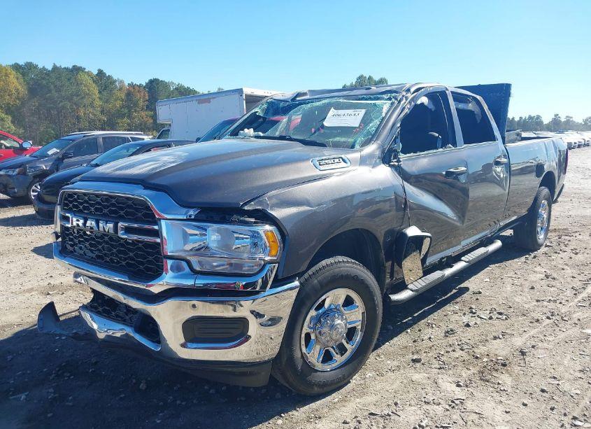 Photo 2 of 2024 Ram 2500 TRADESMAN 4X2 8' BOX (VIN 3C6UR4HJ5RG113793)