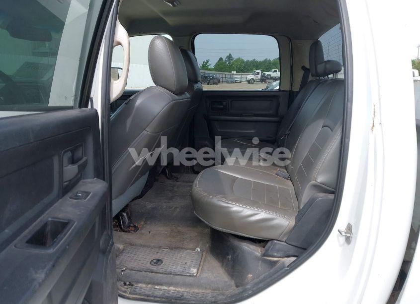 Photo 8 of 2014 Ram 2500 TRADESMAN (VIN 3C6UR4HJ8EG327977)