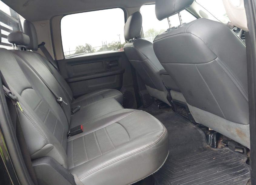 Photo 8 of 2018 Ram 2500 TRADESMAN 4X2 8' BOX (VIN 3C6UR4HL1JG424448)