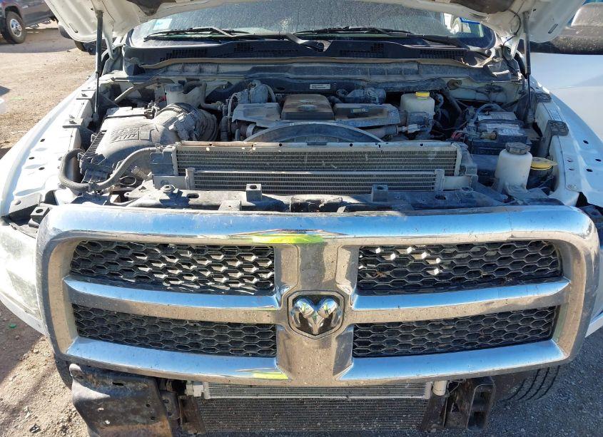 Photo 10 of 2018 Ram 2500 TRADESMAN 4X2 8' BOX (VIN 3C6UR4HL8JG340319)