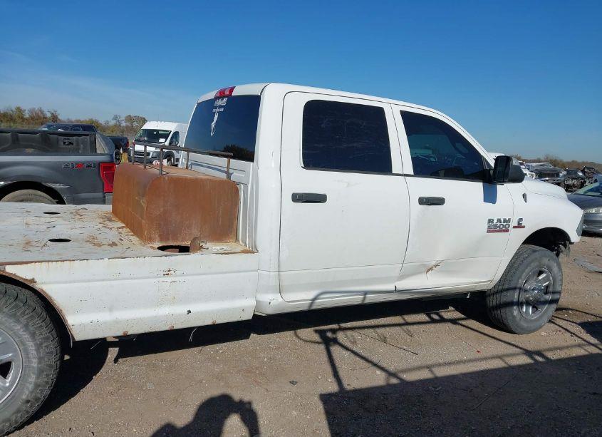 Photo 13 of 2018 Ram 2500 TRADESMAN 4X2 8' BOX (VIN 3C6UR4HL8JG340319)