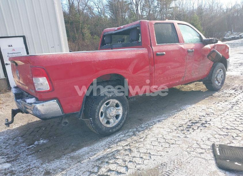 Photo 4 of 2024 Ram 2500 TRADESMAN 4X4 6'4 BOX (VIN 3C6UR5CJ0RG181612)