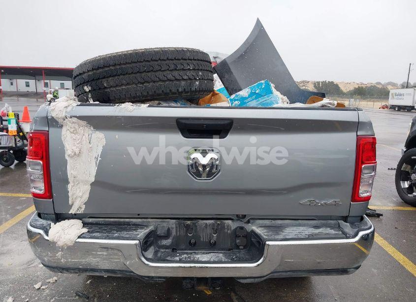 Photo 17 of 2024 Ram 2500 (VIN 3C6UR5CJ0RG330553)