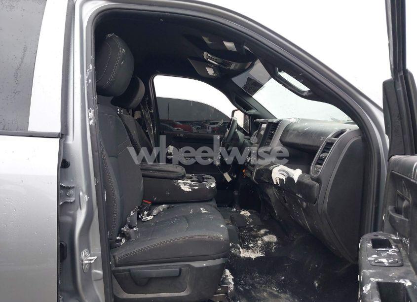 Photo 5 of 2024 Ram 2500 (VIN 3C6UR5CJ0RG330553)