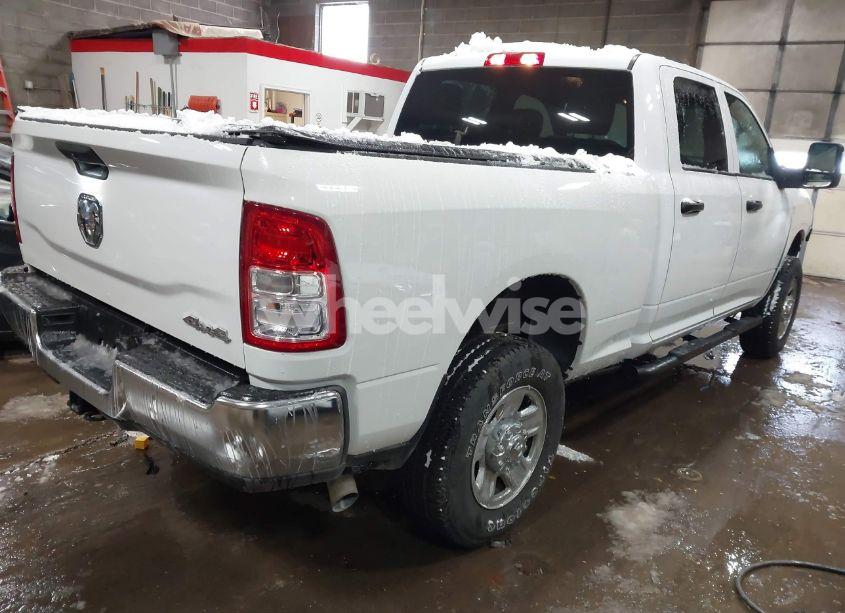 Photo 4 of 2024 Ram 2500 TRADESMAN 4X4 6'4 BOX (VIN 3C6UR5CJ1RG181473)