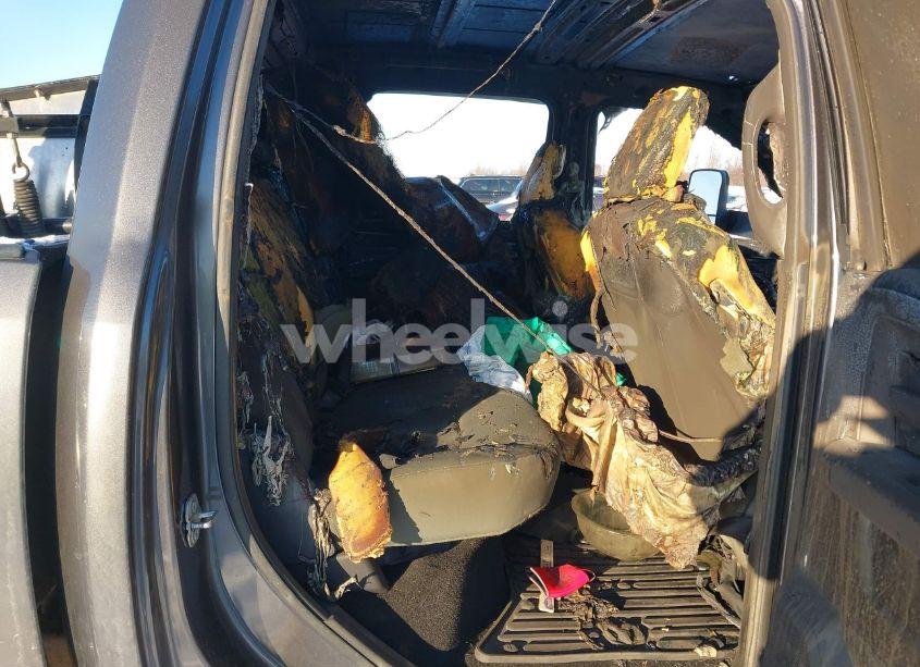 Photo 8 of 2017 Ram 2500 TRADESMAN 4X4 6'4 BOX (VIN 3C6UR5CJ2HG692964)