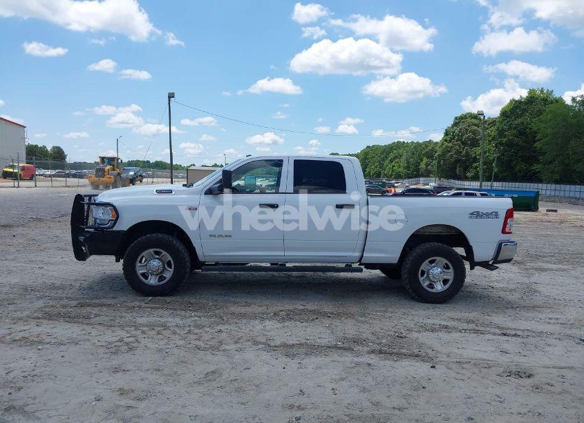 Photo 14 of 2021 Ram 2500 TRADESMAN 4X4 6'4 BOX (VIN 3C6UR5CJ2MG533937)