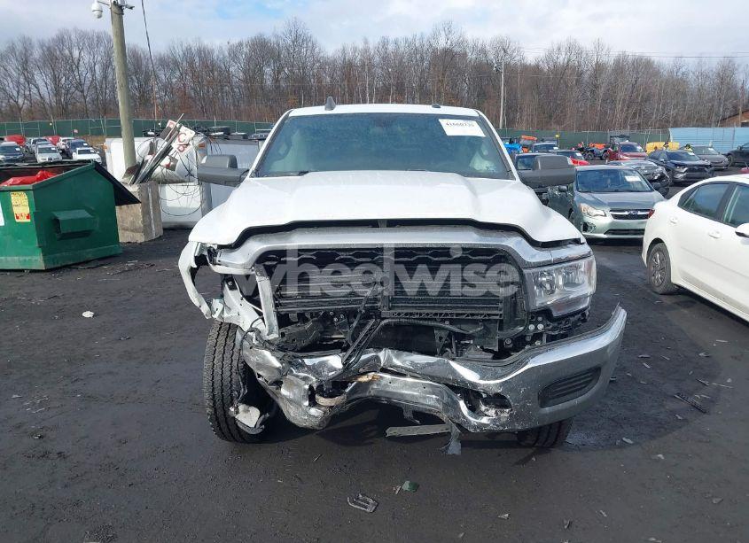 Photo 12 of 2022 Ram 2500 TRADESMAN 4X4 6'4 BOX (VIN 3C6UR5CJ2NG441695)