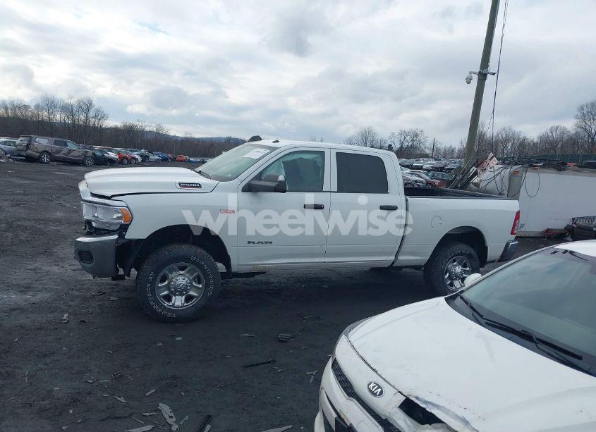 Photo 14 of 2022 Ram 2500 TRADESMAN 4X4 6'4 BOX (VIN 3C6UR5CJ2NG441695)