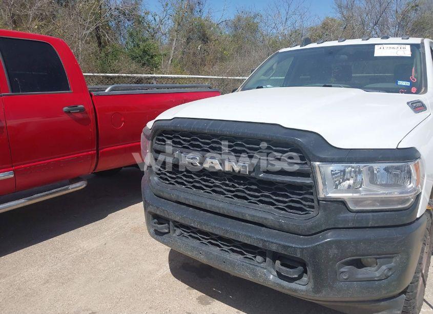 Photo 6 of 2020 Ram 2500 TRADESMAN 4X4 6'4 BOX (VIN 3C6UR5CJ3LG187945)