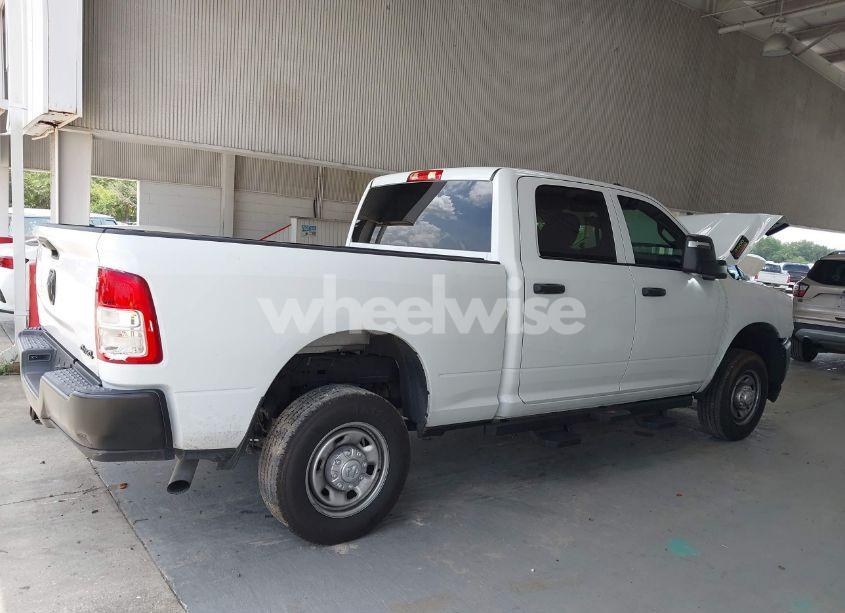 Photo 14 of 2024 Ram 2500 TRADESMAN 4X4 6'4 BOX (VIN 3C6UR5CJ4RG267621)