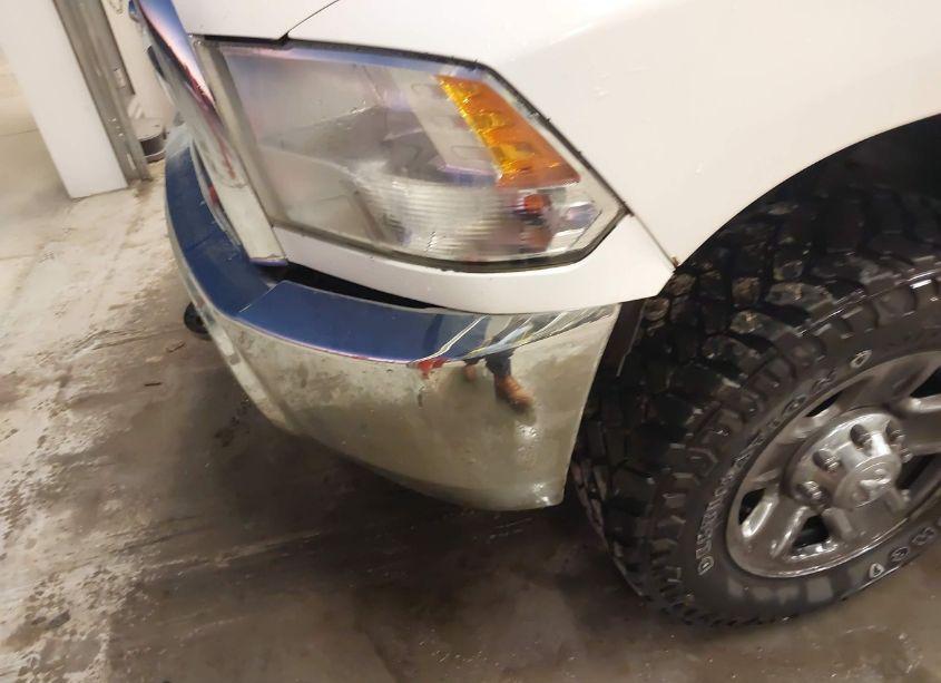 Photo 18 of 2018 Ram 2500 TRADESMAN 4X4 6'4 BOX (VIN 3C6UR5CJ5JG121619)