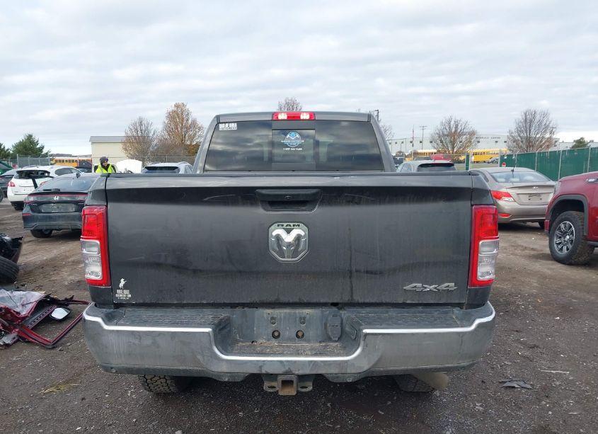 Photo 16 of 2019 Ram 2500 TRADESMAN 4X4 6'4 BOX (VIN 3C6UR5CJ5KG598956)