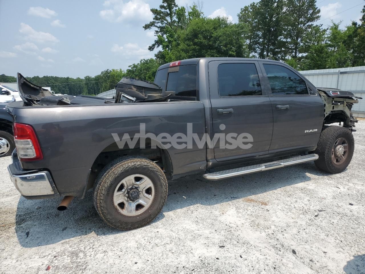 Photo 3 of 2021 RAM 2500 TRADESMAN (VIN 3C6UR5CJ6MG642191)