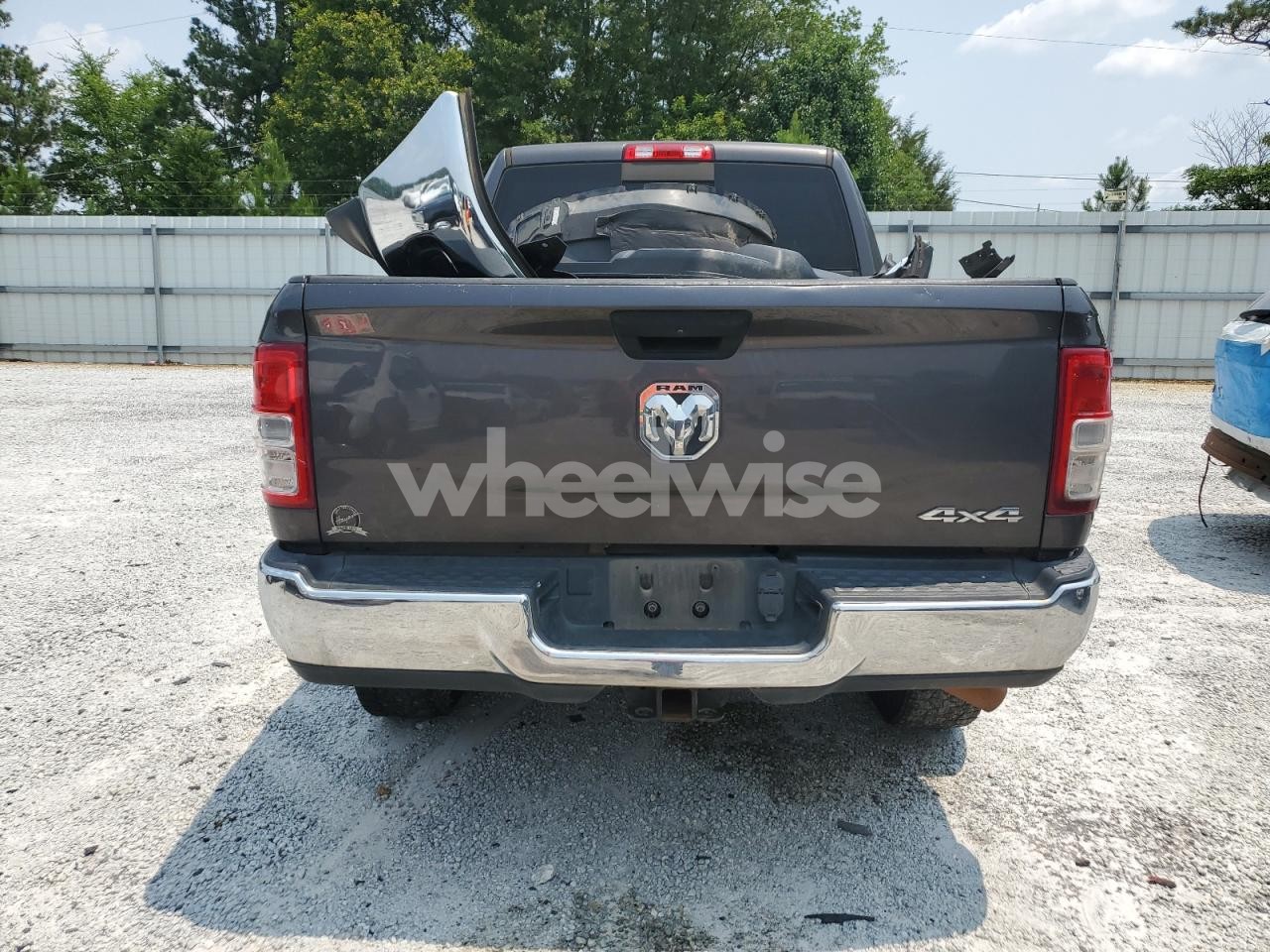 Photo 6 of 2021 RAM 2500 TRADESMAN (VIN 3C6UR5CJ6MG642191)