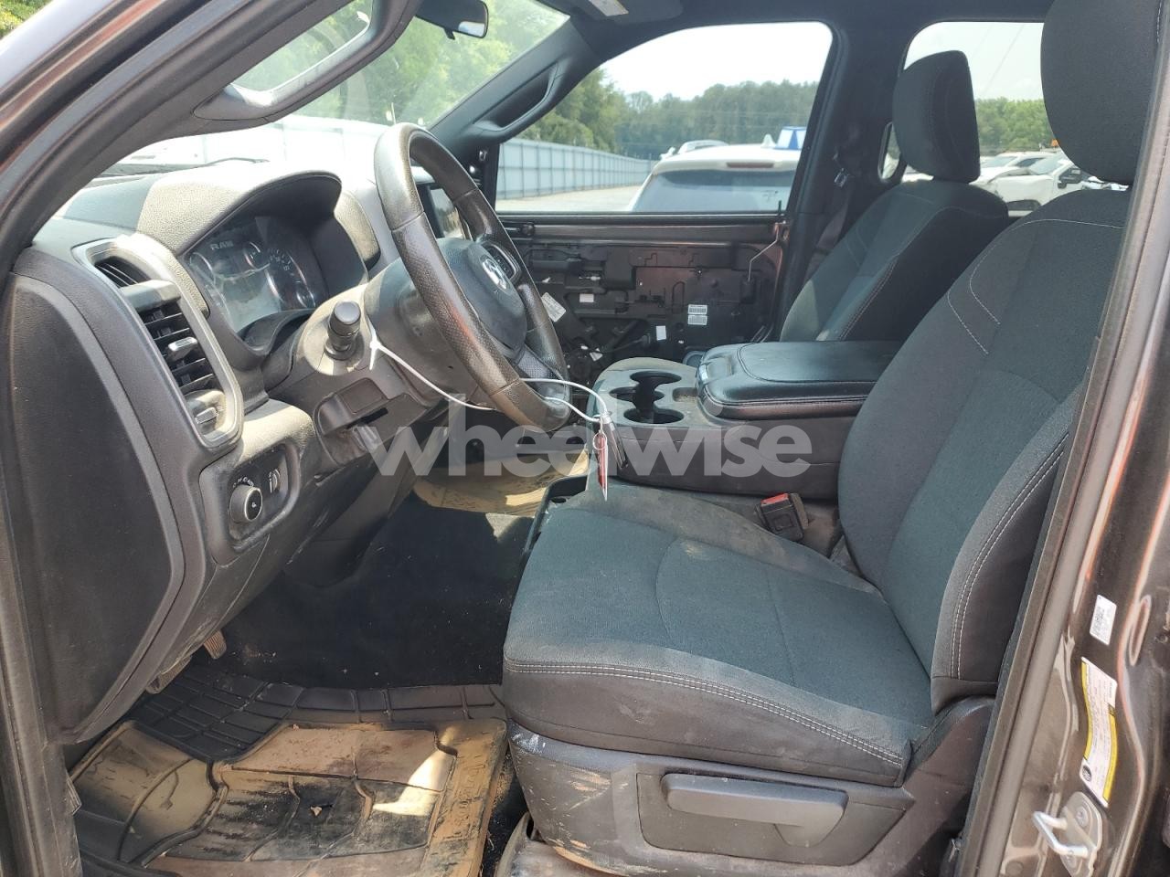 Photo 7 of 2021 RAM 2500 TRADESMAN (VIN 3C6UR5CJ6MG642191)