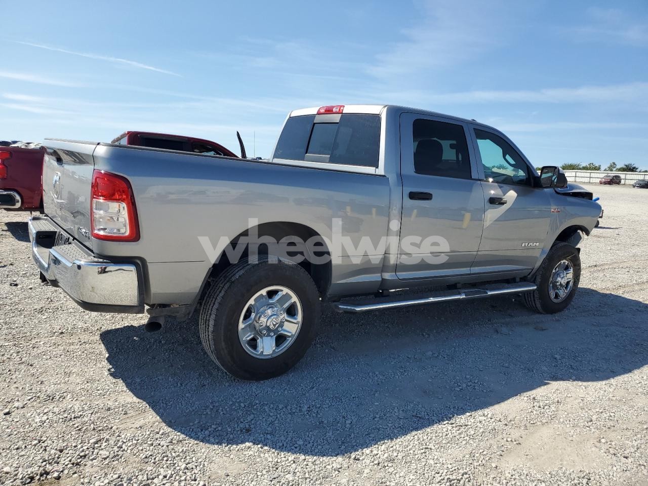 Photo 3 of 2022 RAM 2500 TRADESMAN (VIN 3C6UR5CJ6NG418677)
