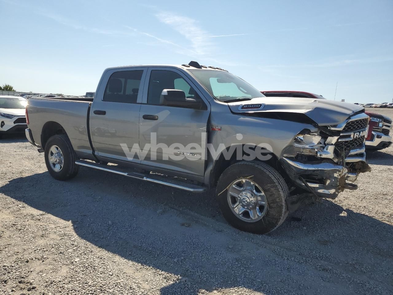 Photo 4 of 2022 RAM 2500 TRADESMAN (VIN 3C6UR5CJ6NG418677)