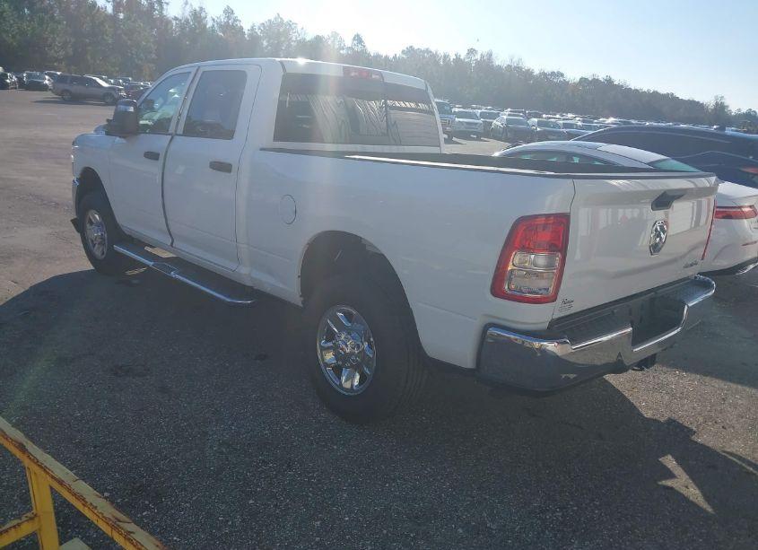 Photo 3 of 2024 Ram 2500 TRADESMAN 4X4 6'4 BOX (VIN 3C6UR5CJ6RG115131)