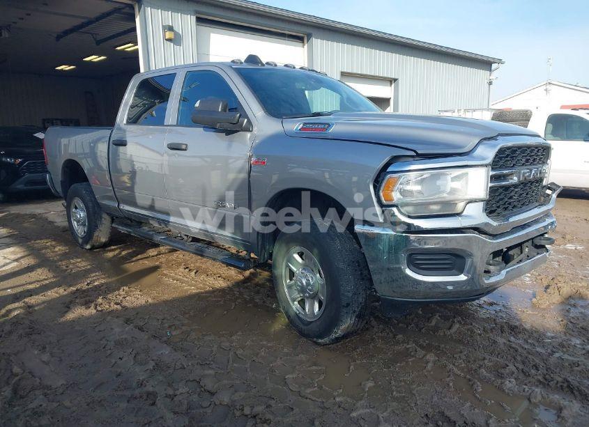 2022 Ram 2500 TRADESMAN 4X4 6'4 BOX (VIN 3C6UR5CJ7NG369649) main photo