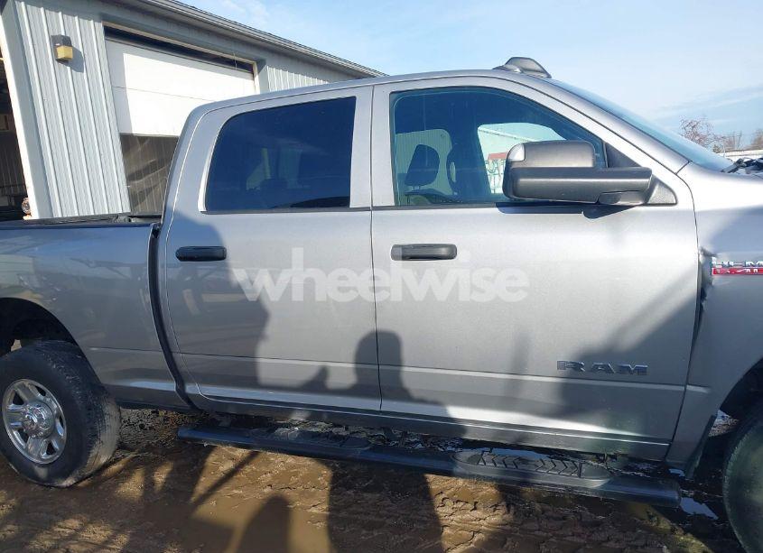 Photo 13 of 2022 Ram 2500 TRADESMAN 4X4 6'4 BOX (VIN 3C6UR5CJ7NG369649)