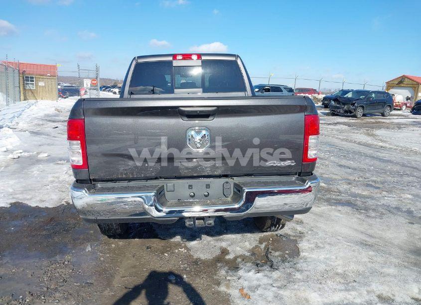 Photo 16 of 2024 Ram 2500 TRADESMAN 4X4 6'4 BOX (VIN 3C6UR5CJ7RG162135)
