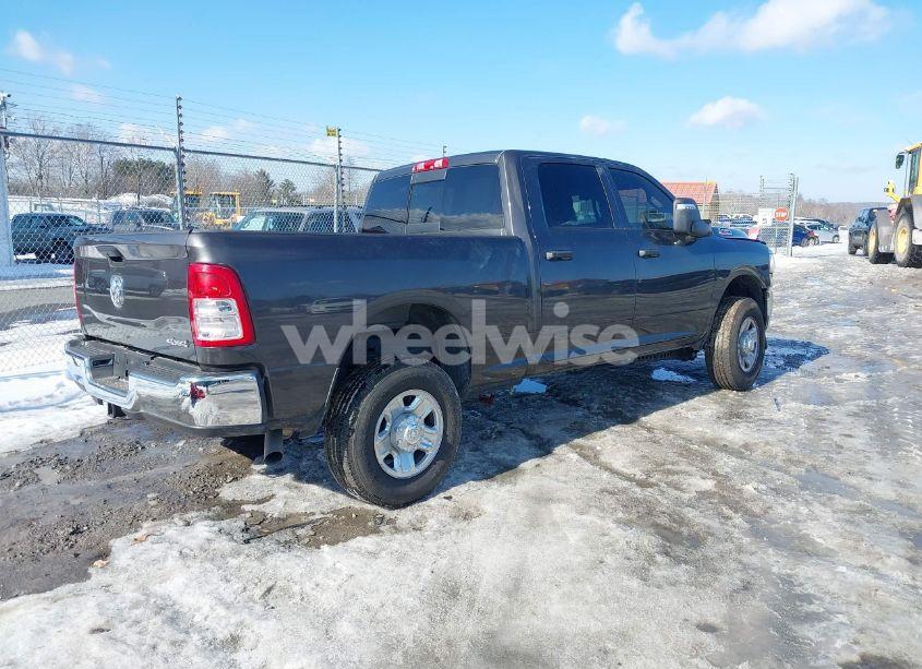 Photo 4 of 2024 Ram 2500 TRADESMAN 4X4 6'4 BOX (VIN 3C6UR5CJ7RG162135)