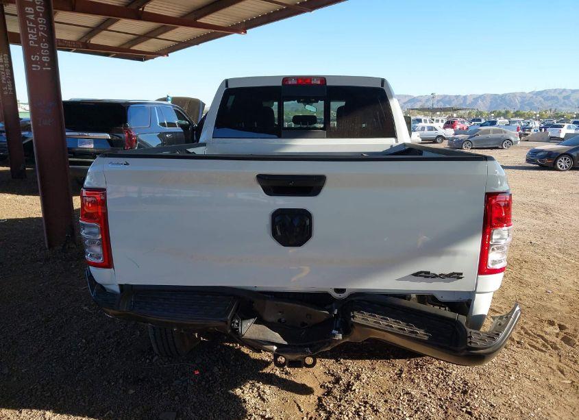 Photo 6 of 2024 Ram 2500 TRADESMAN 4X4 6'4 BOX (VIN 3C6UR5CJ7RG313037)