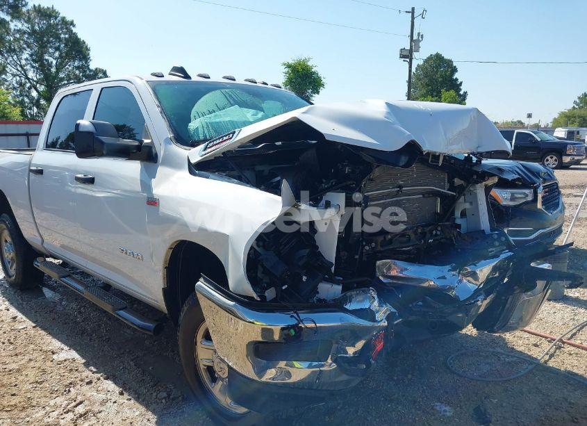 Photo 6 of 2021 Ram 2500 TRADESMAN 4X4 6'4 BOX (VIN 3C6UR5CJ9MG641813)