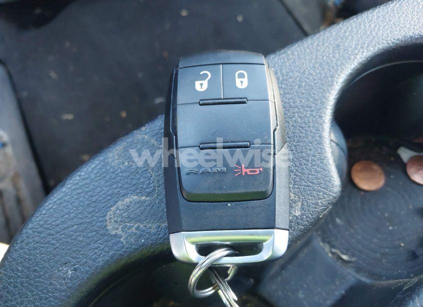 Photo 11 of 2019 Ram 2500 TRADESMAN 4X4 6'4 BOX (VIN 3C6UR5CJXKG590738)