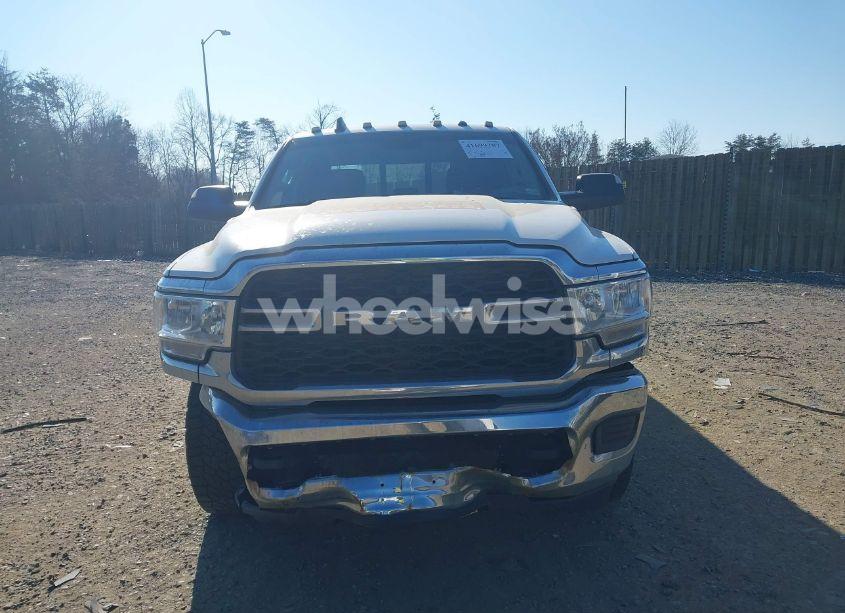 Photo 12 of 2019 Ram 2500 TRADESMAN 4X4 6'4 BOX (VIN 3C6UR5CJXKG590738)