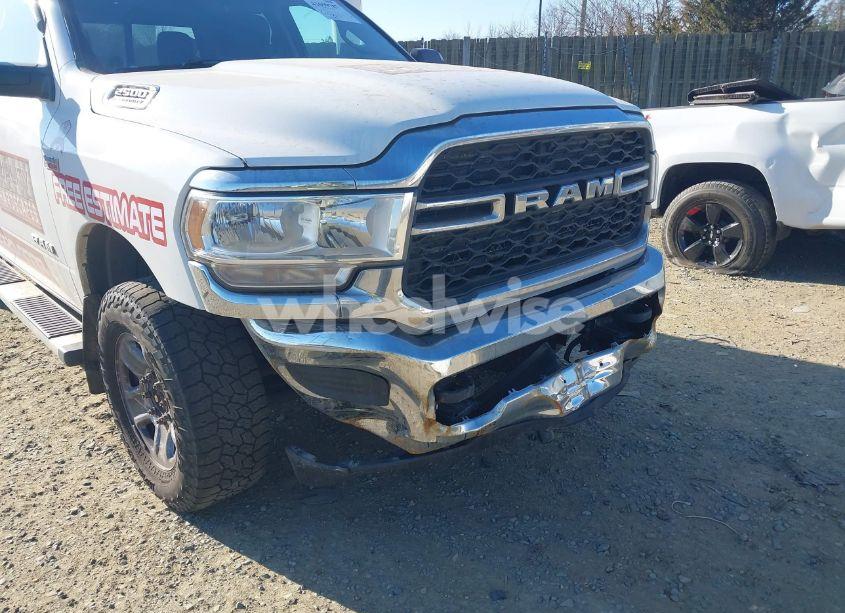 Photo 6 of 2019 Ram 2500 TRADESMAN 4X4 6'4 BOX (VIN 3C6UR5CJXKG590738)