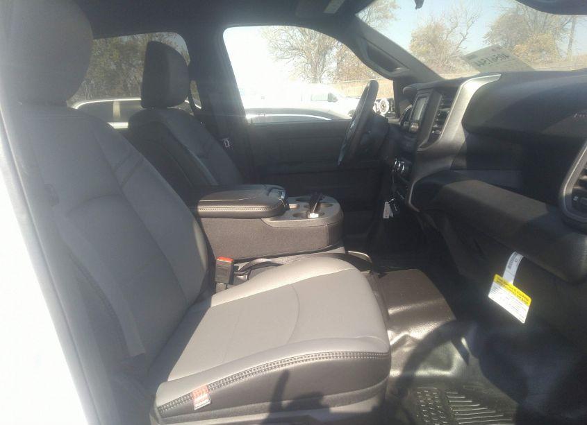 Photo 5 of 2024 Ram 2500 TRADESMAN 4X4 6'4 BOX (VIN 3C6UR5CJXRG179205)