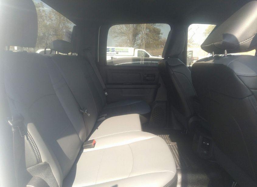 Photo 8 of 2024 Ram 2500 TRADESMAN 4X4 6'4 BOX (VIN 3C6UR5CJXRG179205)