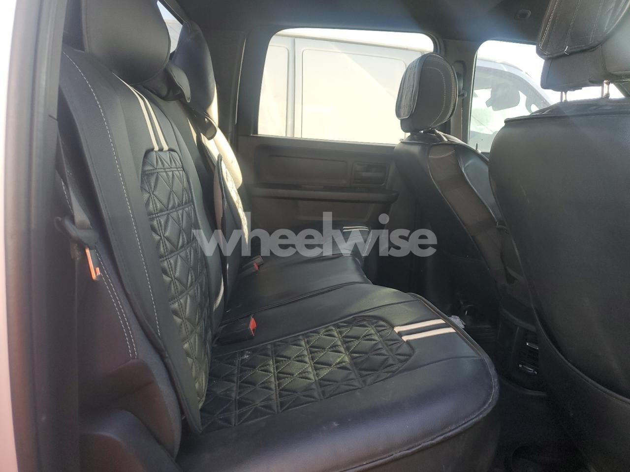 Photo 11 of 2022 RAM 2500 TRADESMAN (VIN 3C6UR5CL0NG251072)