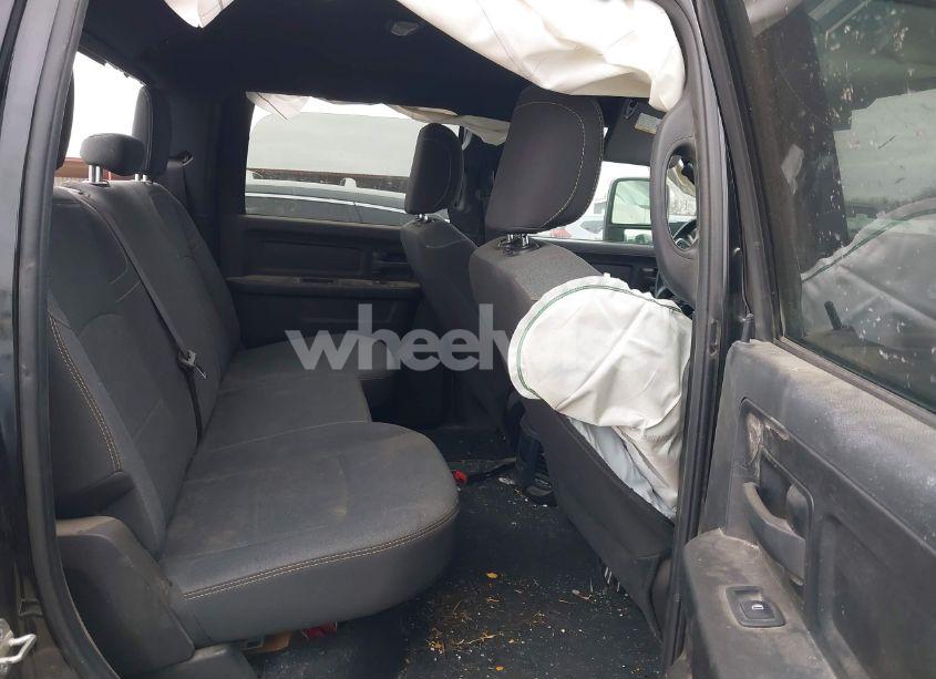 Photo 8 of 2023 Ram 2500 TRADESMAN 4X4 6'4 BOX (VIN 3C6UR5CL0PG614831)