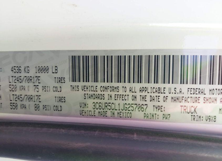 Photo 9 of 2018 Ram 2500 TRADESMAN 4X4 6'4 BOX (VIN 3C6UR5CL1JG257067)