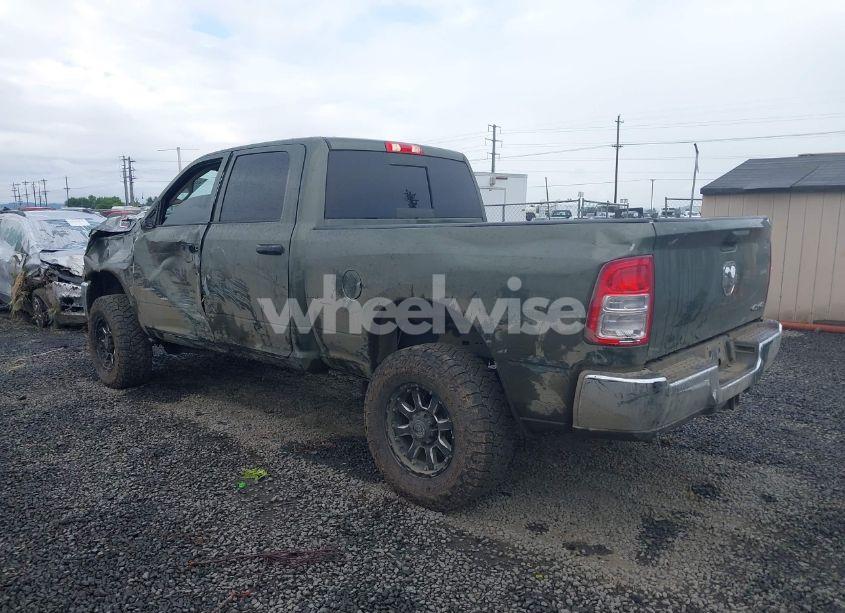 Photo 3 of 2020 Ram 2500 TRADESMAN 4X4 6'4 BOX (VIN 3C6UR5CL1LG308828)