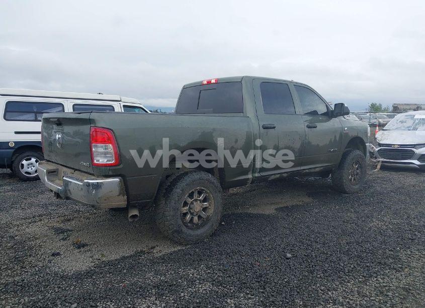 Photo 4 of 2020 Ram 2500 TRADESMAN 4X4 6'4 BOX (VIN 3C6UR5CL1LG308828)